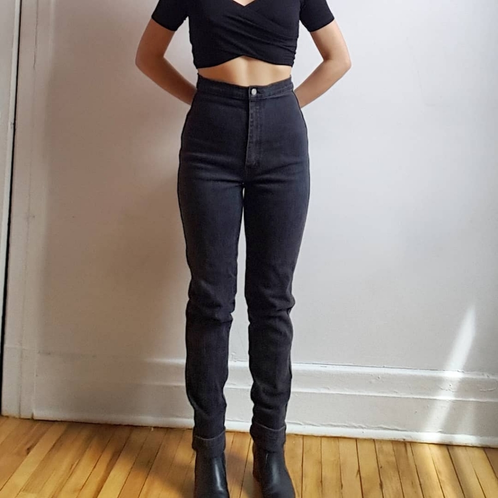 Black high rise skinny jeans